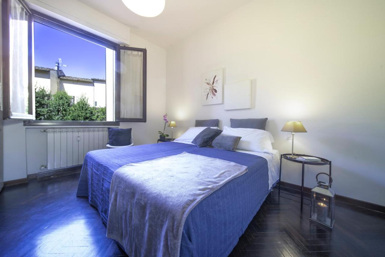 Cozy Roman Apartment With Parking Флоренция Экстерьер фото