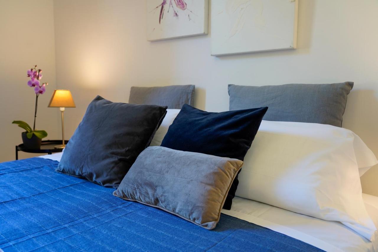 Cozy Roman Apartment With Parking Флоренция Экстерьер фото